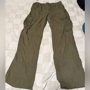 Women's Olive Cargo Pants